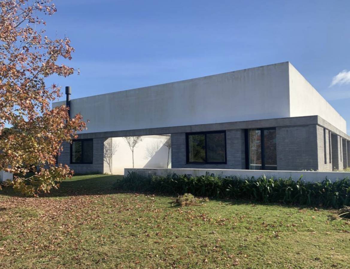 Hunting accommodation